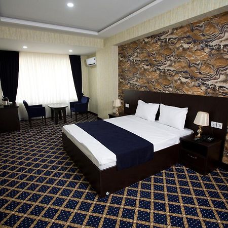 Kristal Inn Hotel Baku Exterior foto