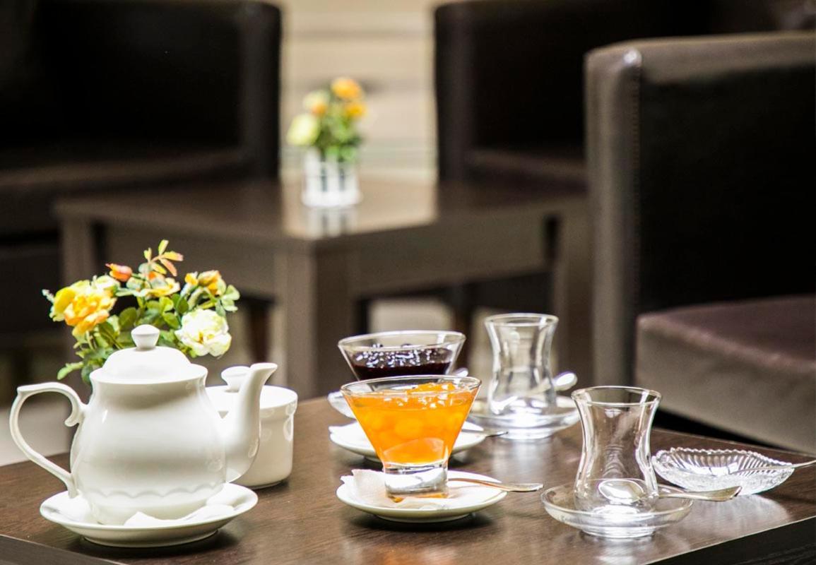 Kristal Inn Hotel Baku Exterior foto